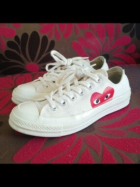 Comme des Garcons PLAY x Converse